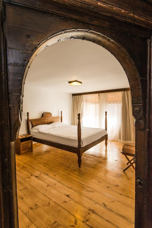 The Lion'S Residence Veliko Tŭrnovo Eksteriør bilde