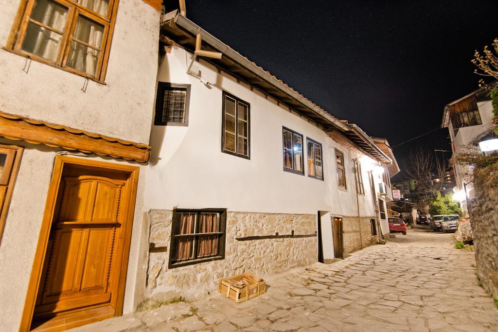 The Lion'S Residence Veliko Tŭrnovo Eksteriør bilde