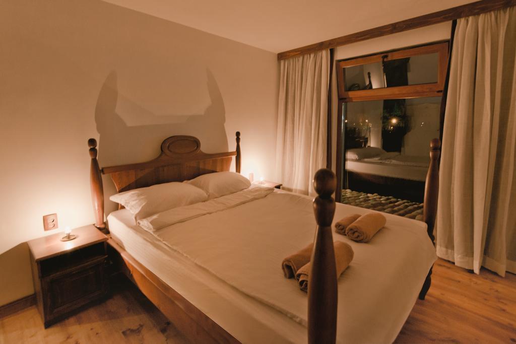 The Lion'S Residence Veliko Tŭrnovo Eksteriør bilde